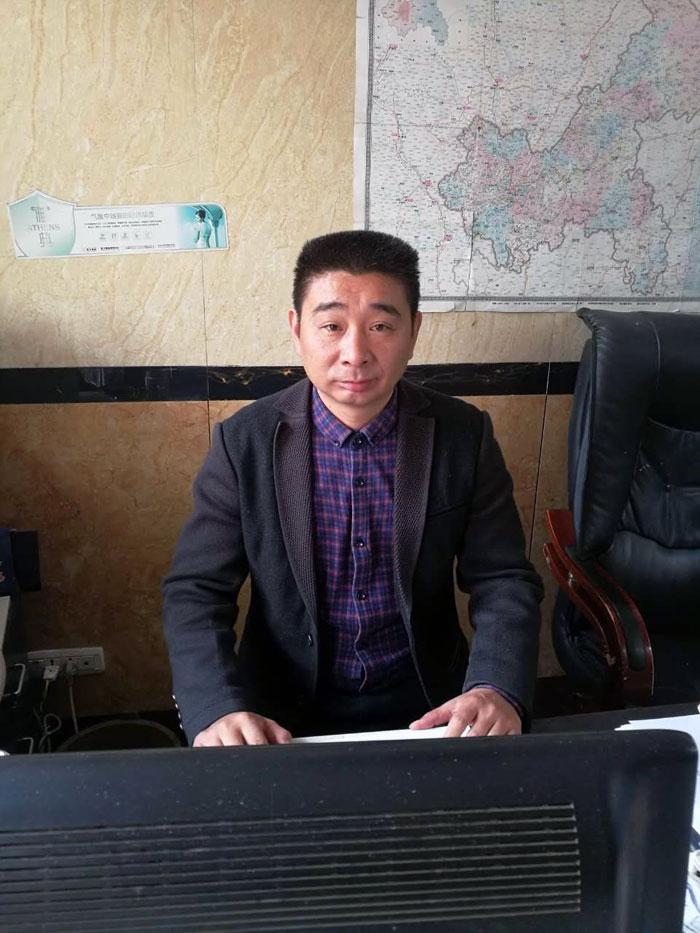 宅男视频APP在线观看陶瓷磚重慶大足區代理商胡洪軍：沒有做不成的事，隻有不會做事的人