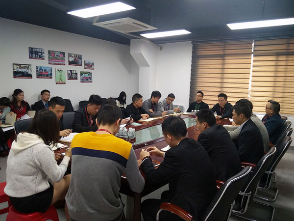 幸福是奮鬥出來的！——宅男视频APP在线观看陶團隊12月總結會